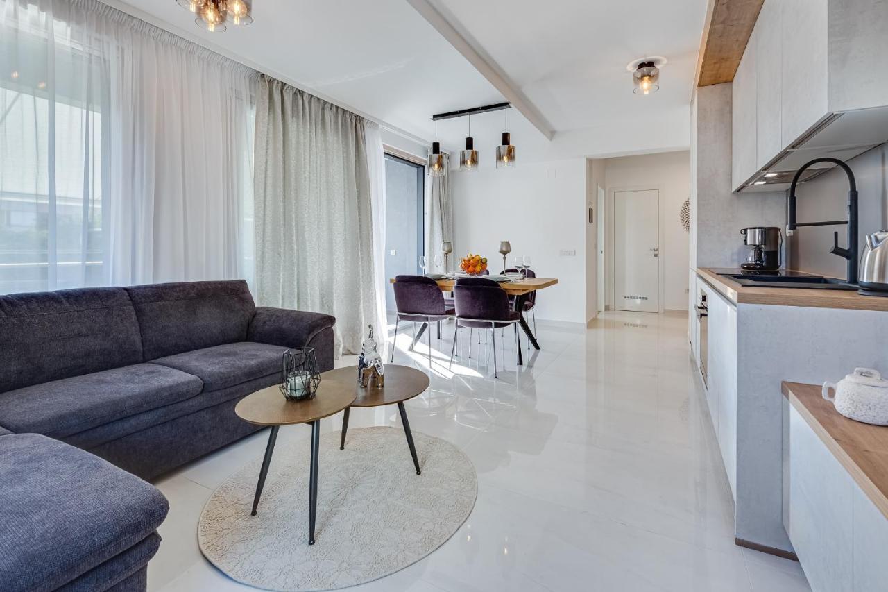 Diamond Two Bedroom Apartment Zadar Exteriör bild